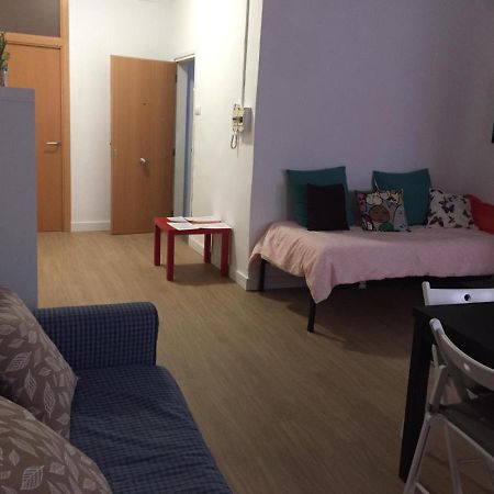 Reus Apartments Luaran gambar