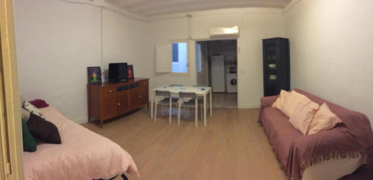 Reus Apartments Luaran gambar