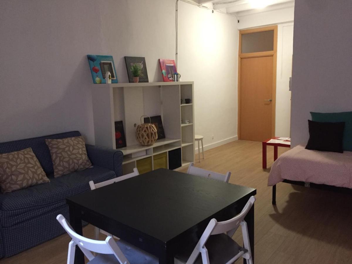 Reus Apartments Luaran gambar