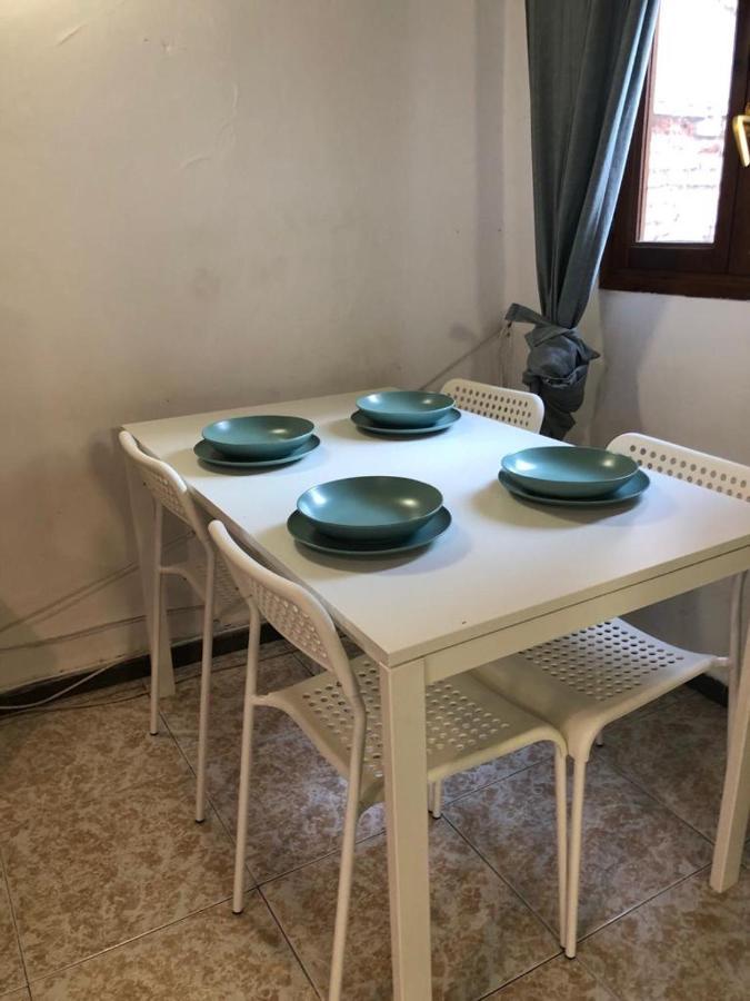 Reus Apartments Luaran gambar